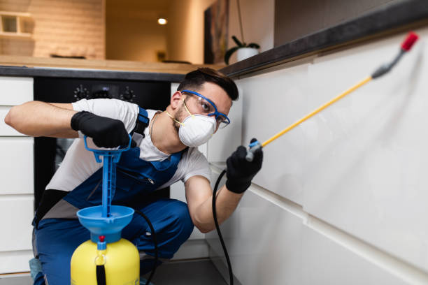 Best Wildlife Control Services  in Cedar Knolls, NJ